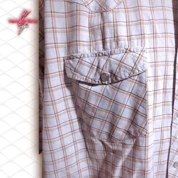 Vintage Western Plaid Snap Front short Sleeve Shirt, Large - Picture 4 of 6
